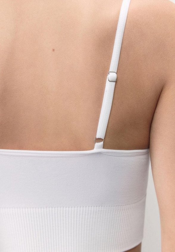 Топ спортивный Befree