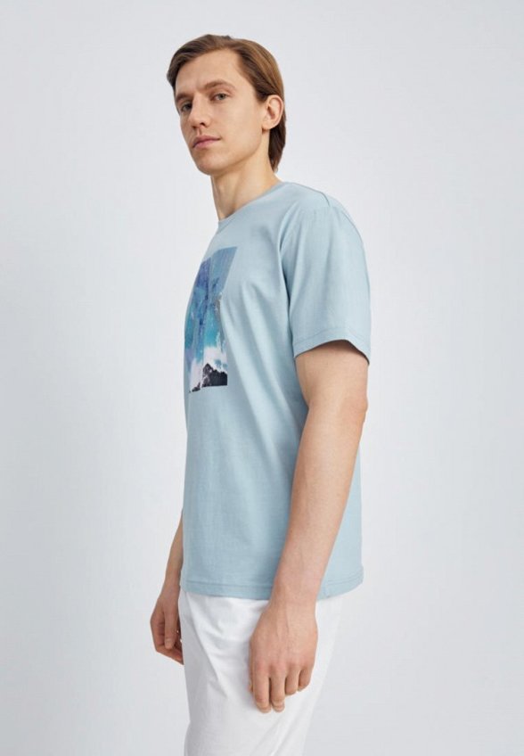 Футболка Finn Flare