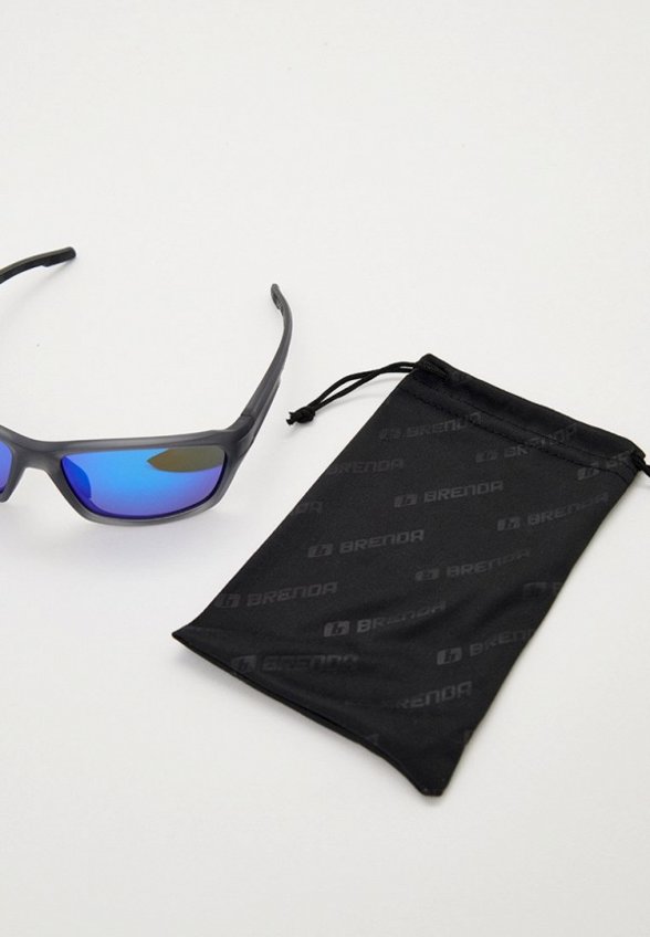 Очки солнцезащитные Brenda