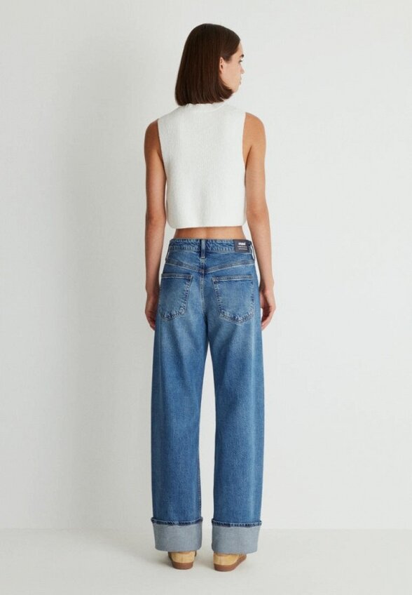 Джинсы Mavi