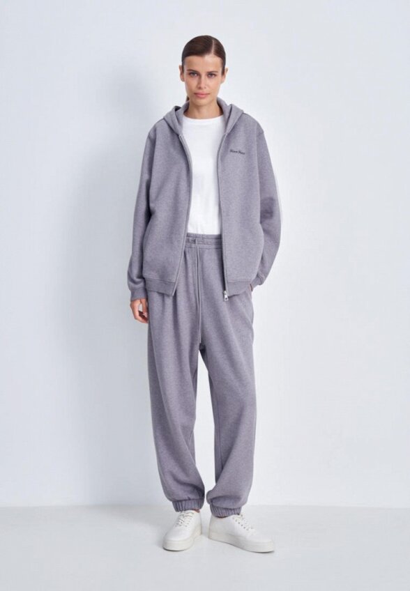 Брюки спортивные Finn Flare