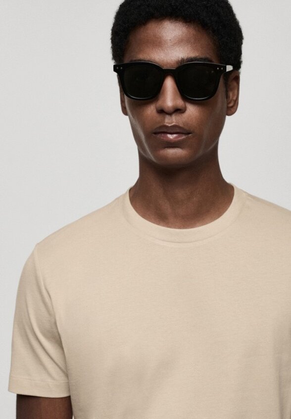 Футболка Mango Man