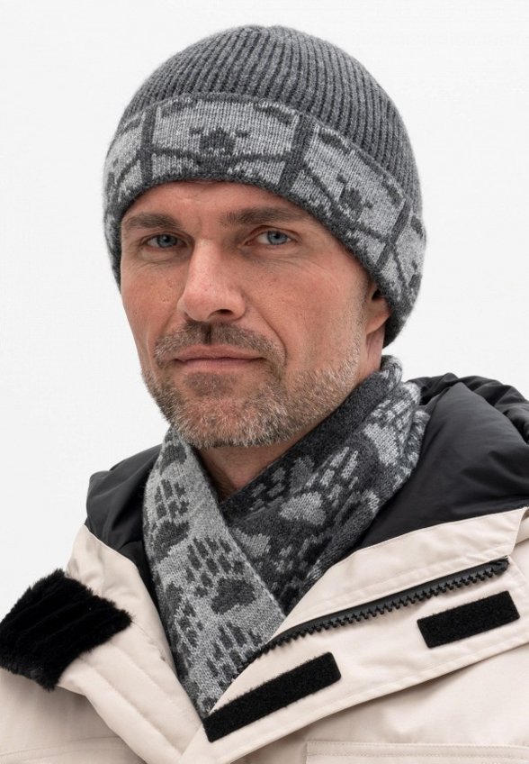 Шапка Великоросс