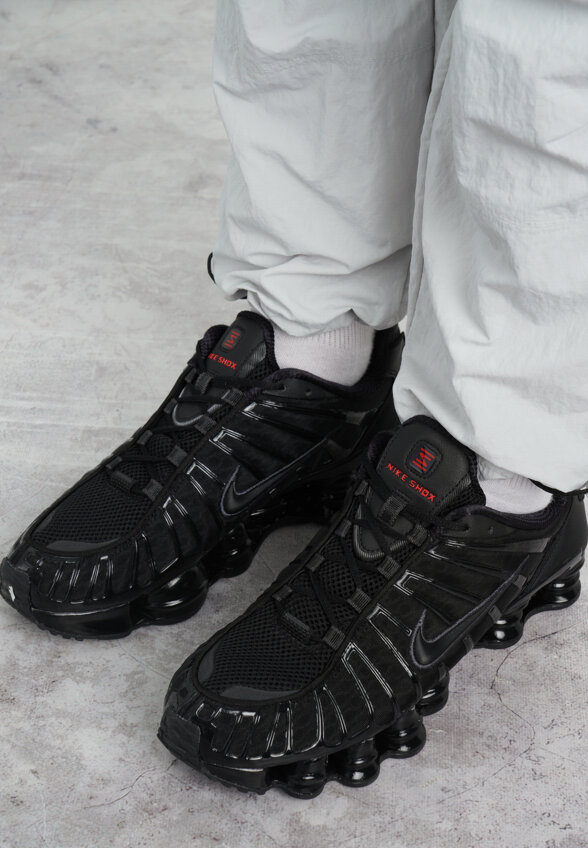 Кроссовки мужские Nike Shox Tl, Черный