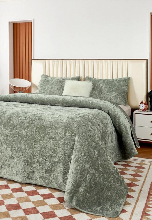 Комплект с покрывалом Sofi De Marko