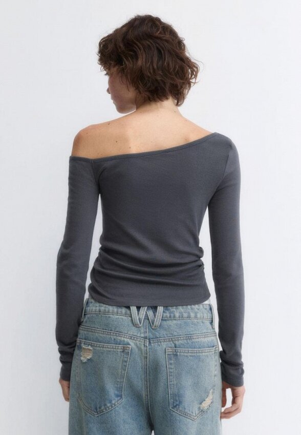 Лонгслив Befree