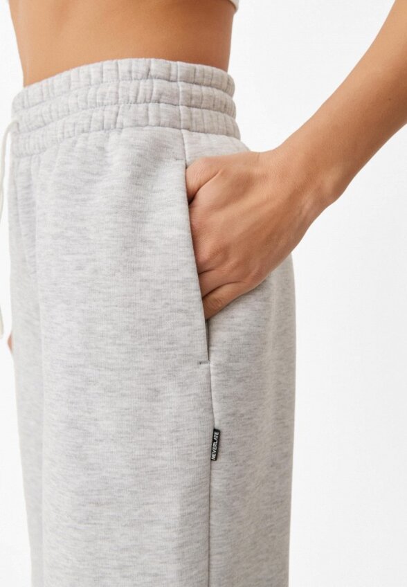 Брюки спортивные Neverlate