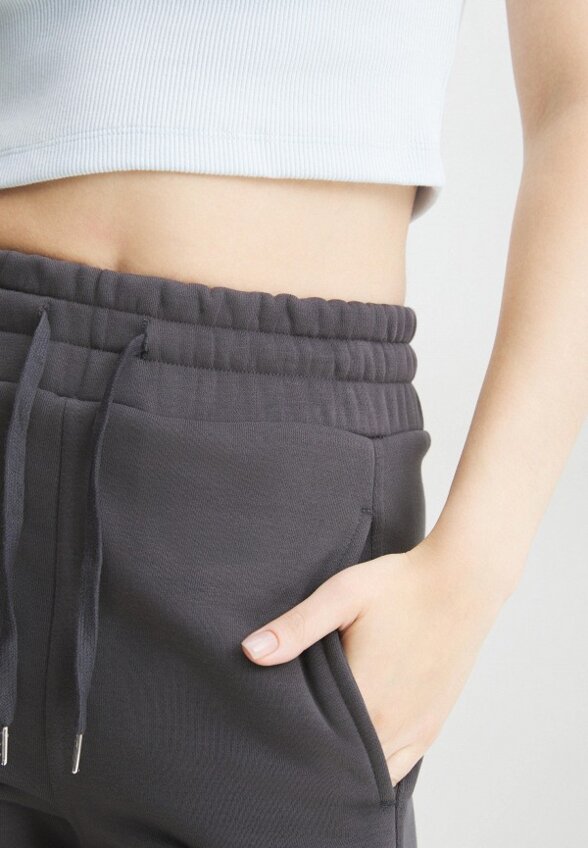 Брюки спортивные Maison David