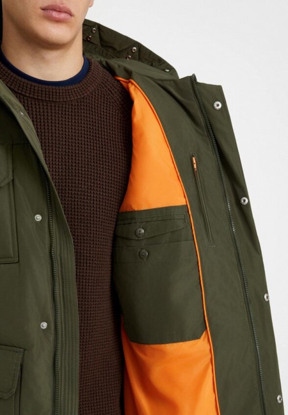 Пуховик Finn Flare