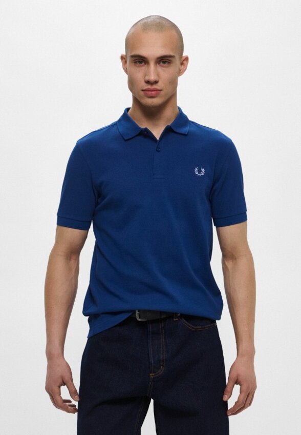 Поло Fred Perry