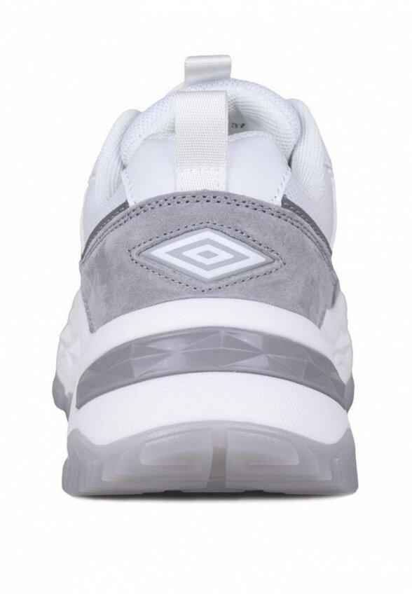 Кроссовки Pierre Cardin