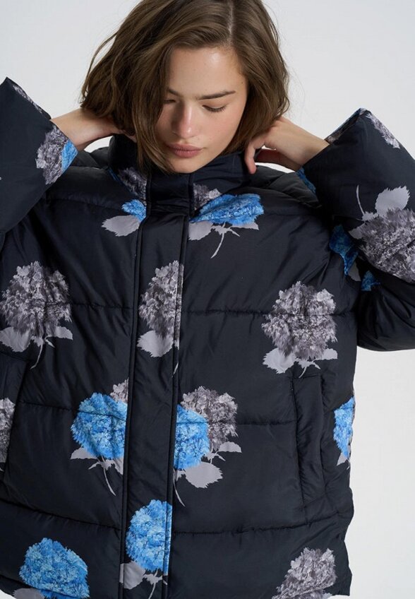 Куртка утепленная To Be Blossom