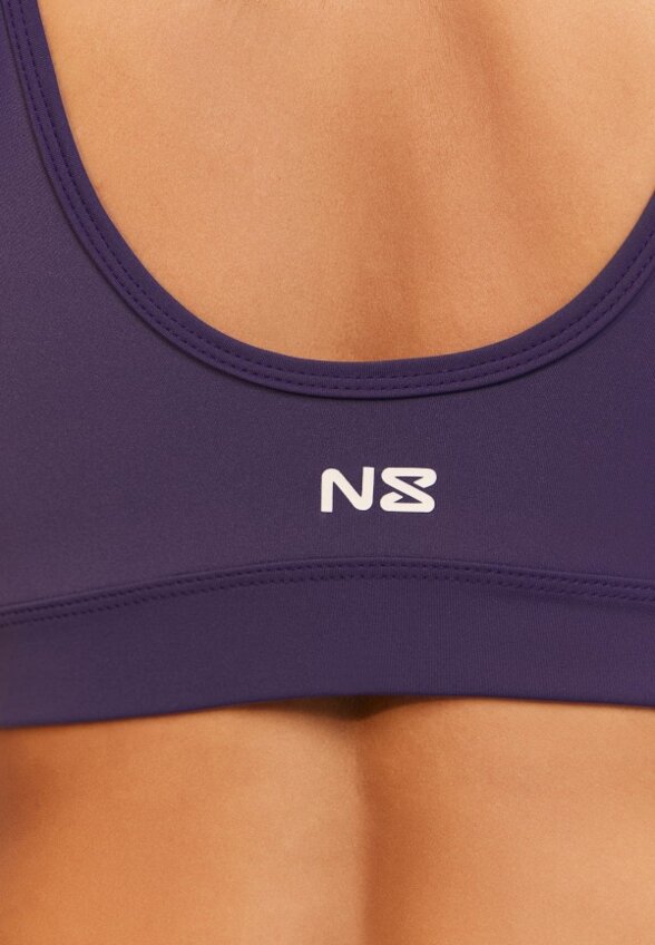 Топ спортивный Neverlate