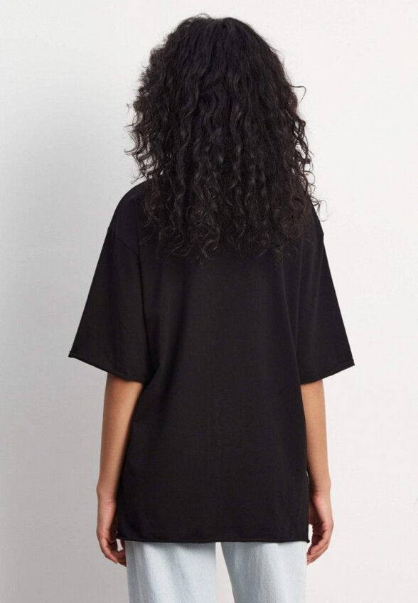 Футболка Artwear