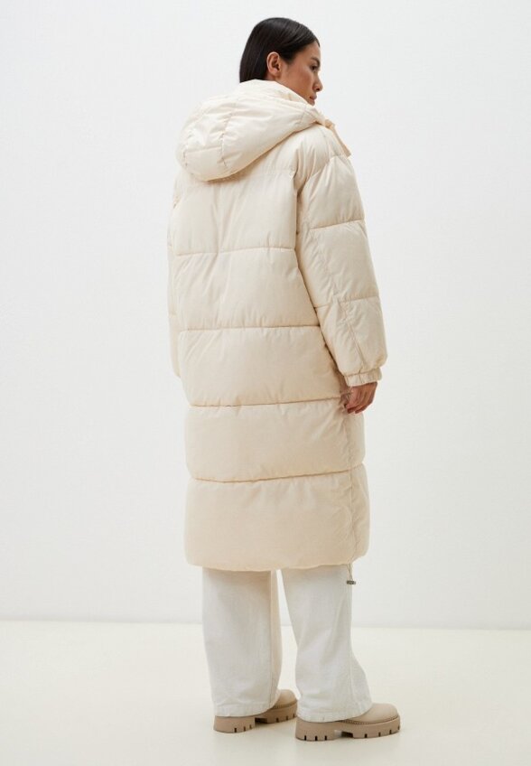 Пуховик Terranova