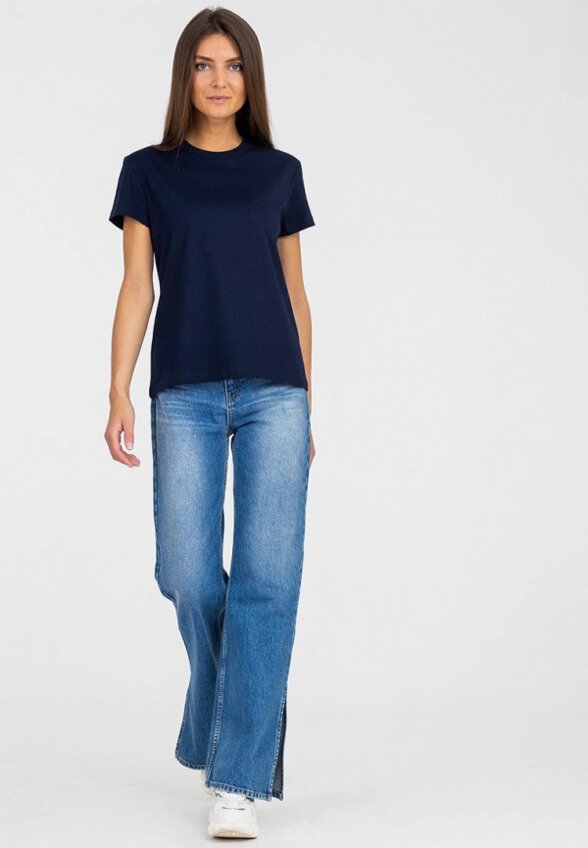 Футболка Апрель