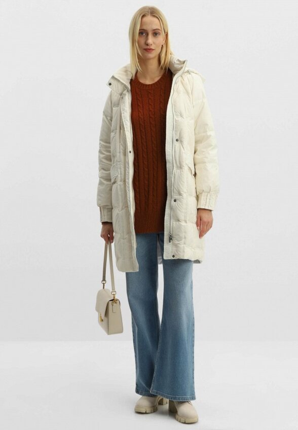 Пуховик Helena Vera