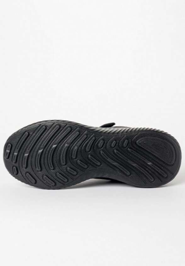 Кроссовки Tikkago