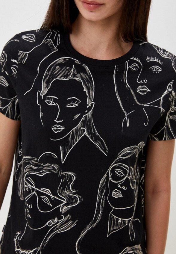 Футболка Desigual