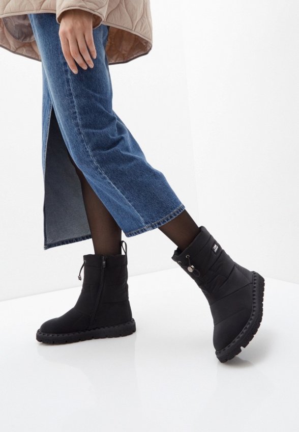 Дутики Strobbs