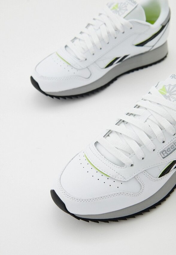 Кроссовки Reebok