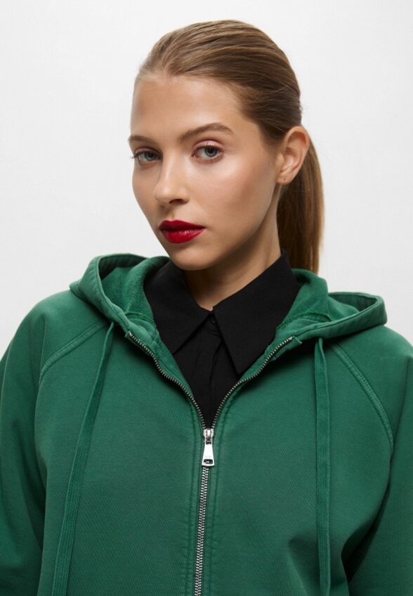 Толстовка N21