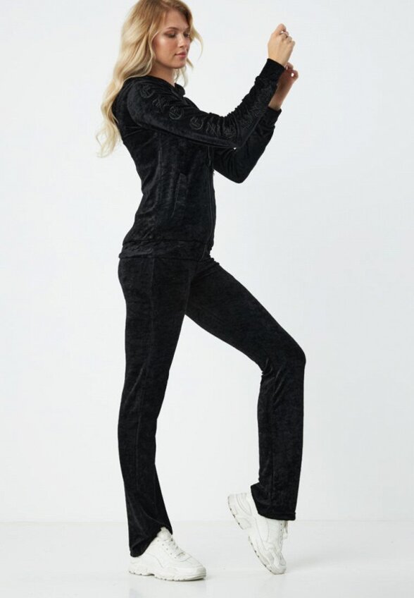 Костюм спортивный Vestiri