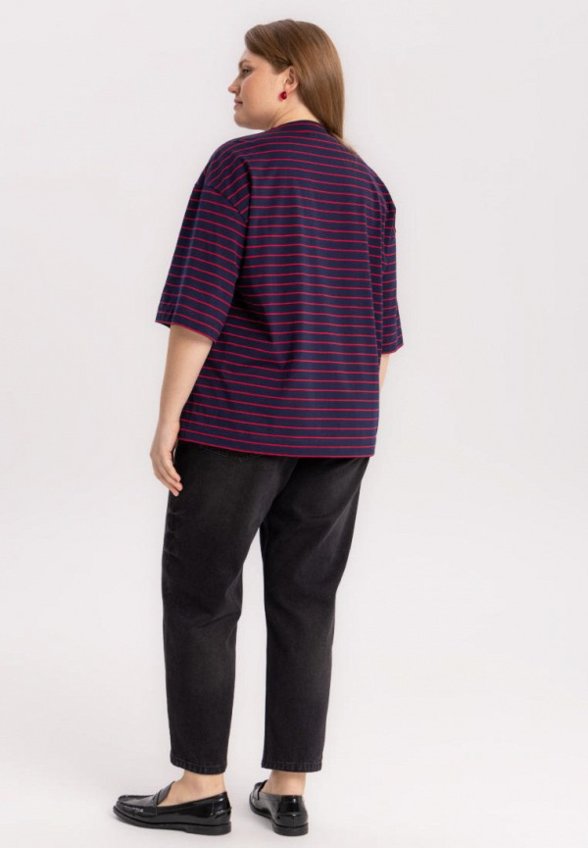 Футболка Lessismore