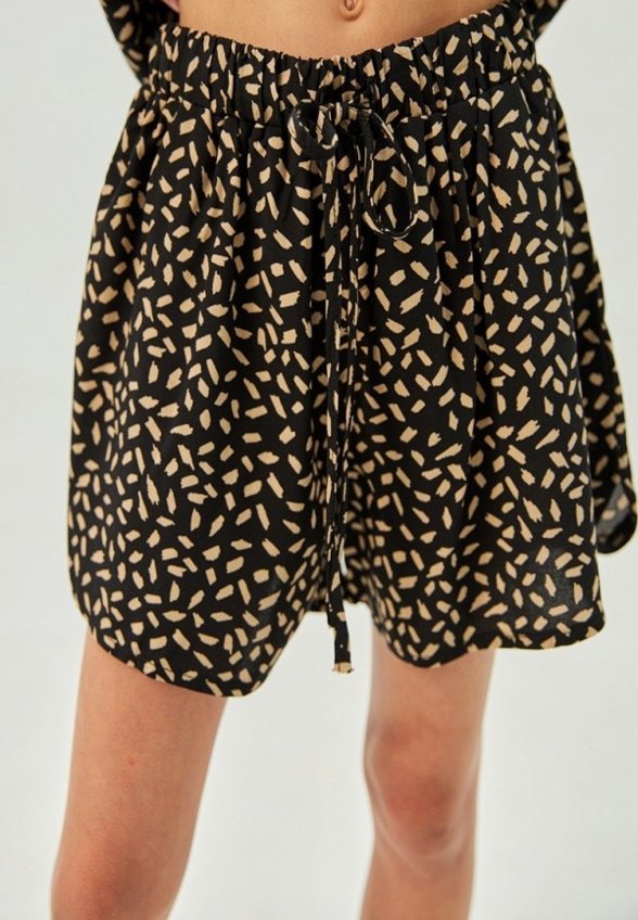 Рубашка и шорты Liqlo