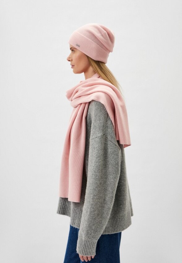 Шапка и шарф Boss