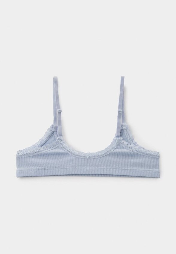 Бюстгальтер и трусы Sela