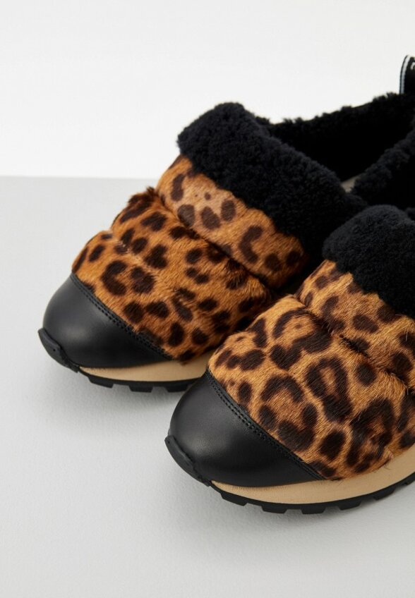 Кроссовки Voile Blanche