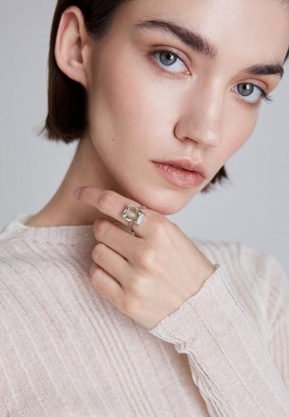 Кольцо Secrets