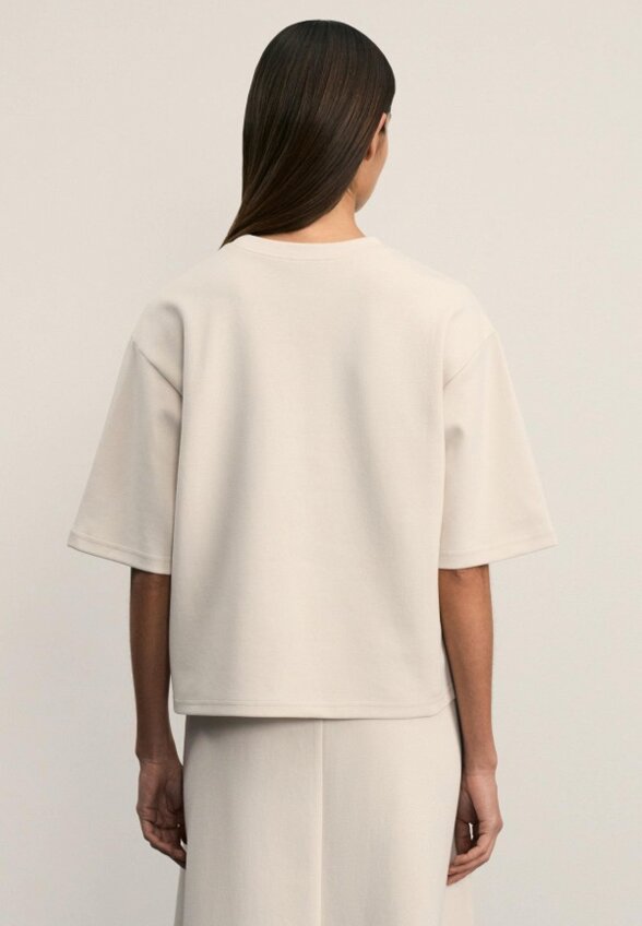 Футболка Zarina