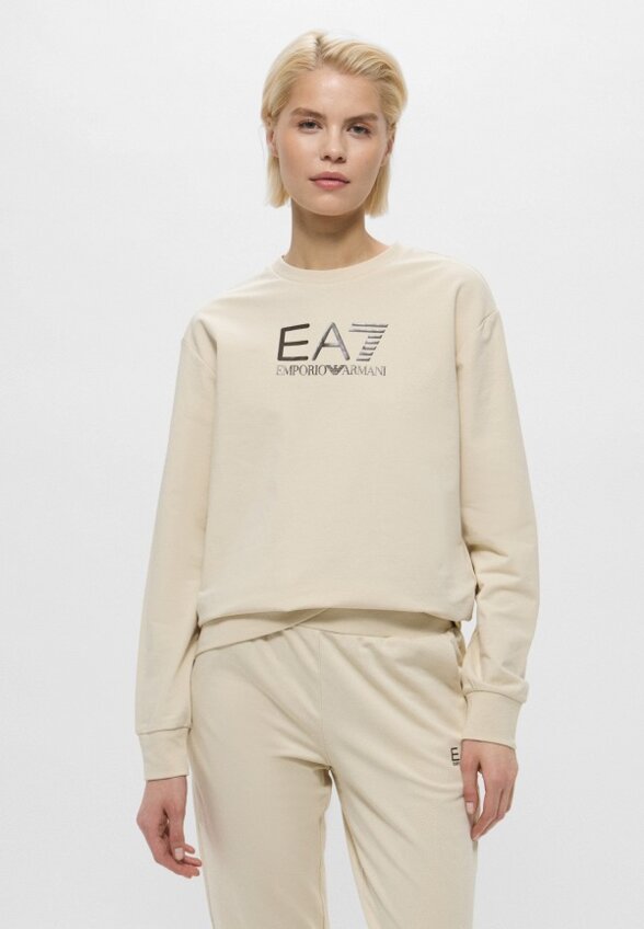 Костюм спортивный EA7