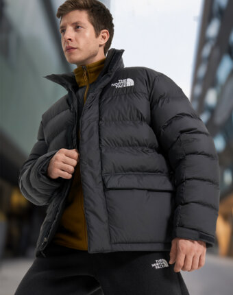 Куртка утепленная мужская The North Face Limbara Insulated, Черный женщинам