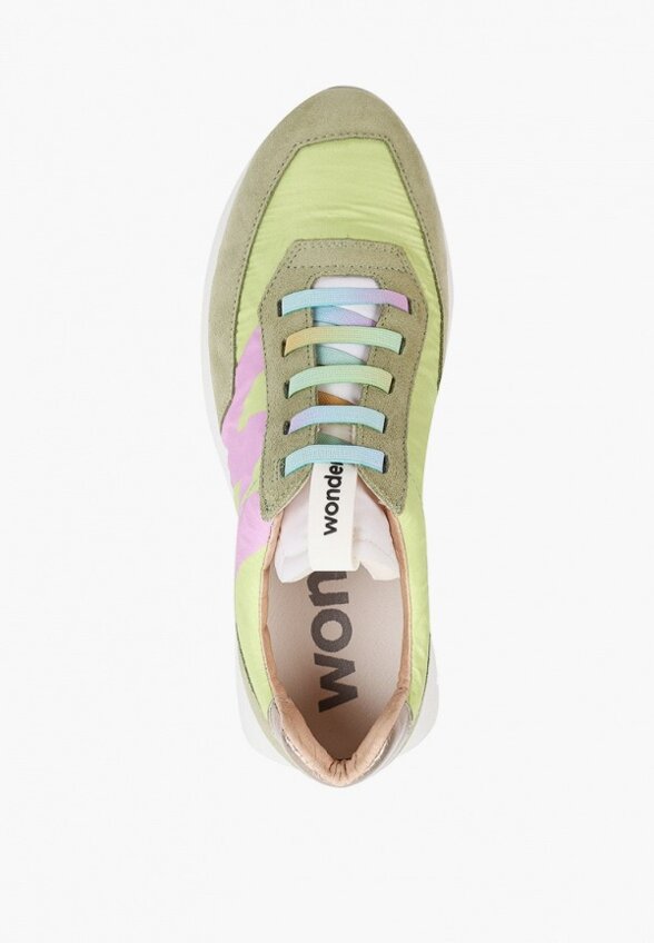 Кроссовки Wonders
