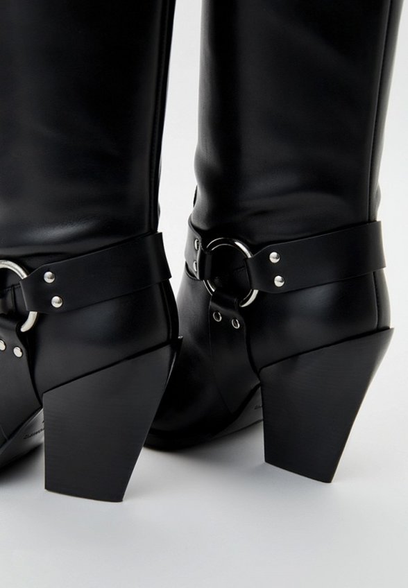 Полусапоги Ekonika