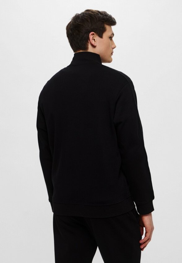 Олимпийка Armani Exchange