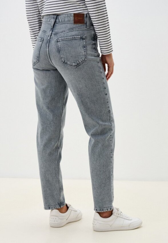 Джинсы Colin's