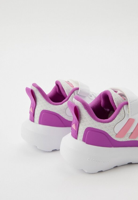 Кроссовки adidas