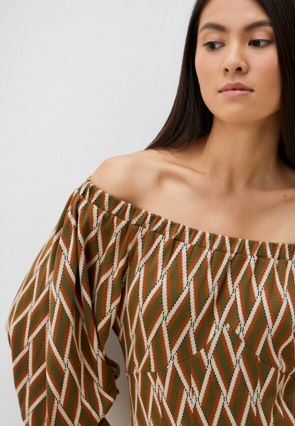 Платье MadaM T