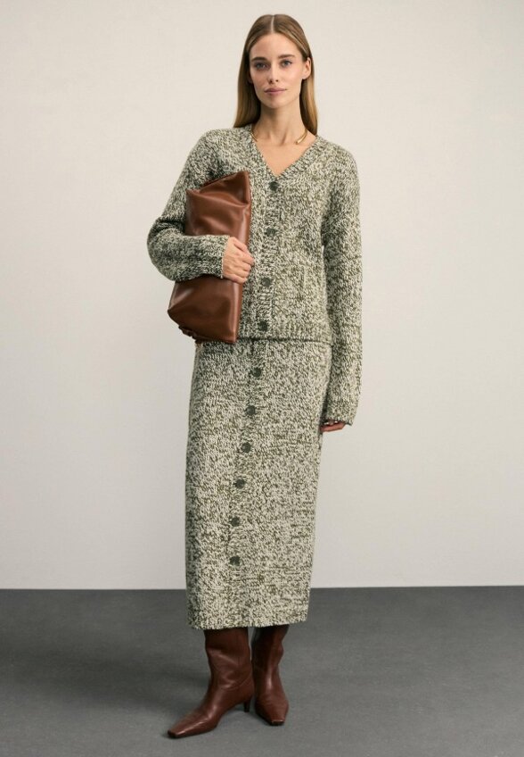 Кардиган Zarina