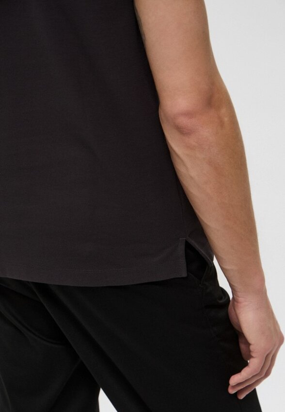 Поло Emporio Armani