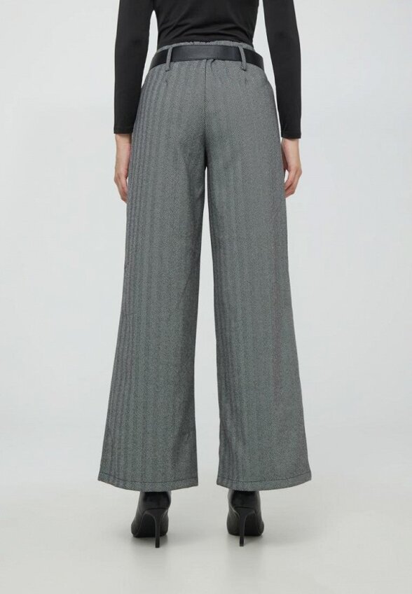 Брюки Terranova