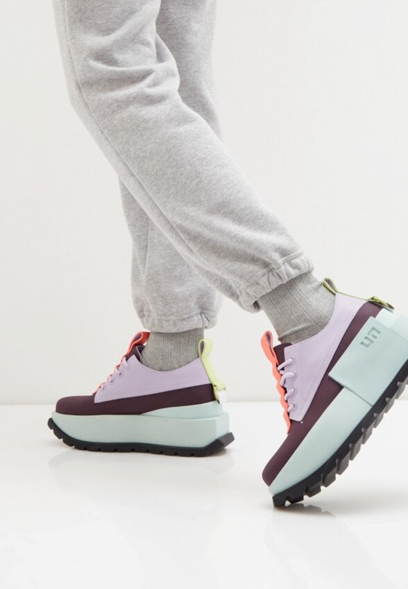 Кроссовки United Nude