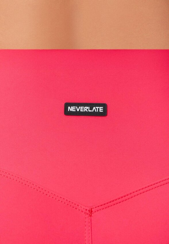 Топ спортивный Neverlate