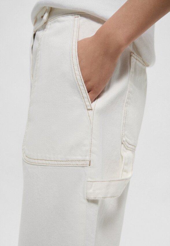 Джинсы Emporio Armani