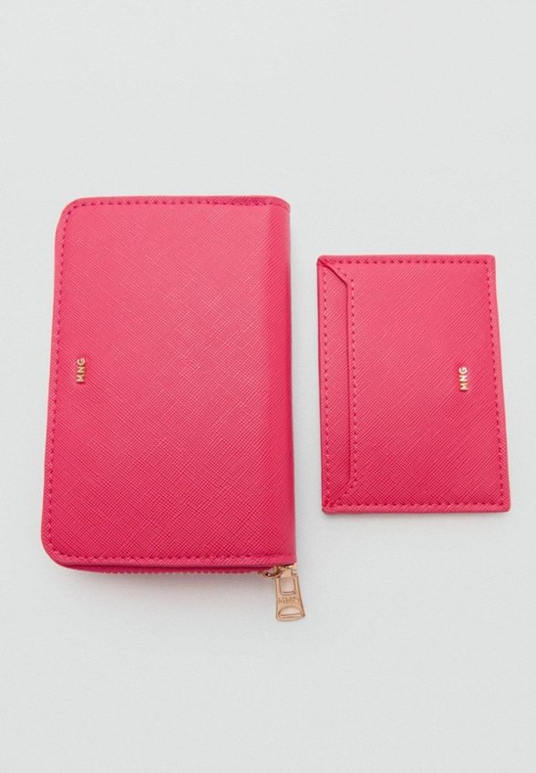 Кредитница Mango