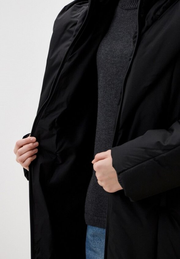 Пуховик Colin's